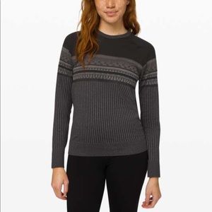 NWT lululemon Rest Less Pullover * Relaxed